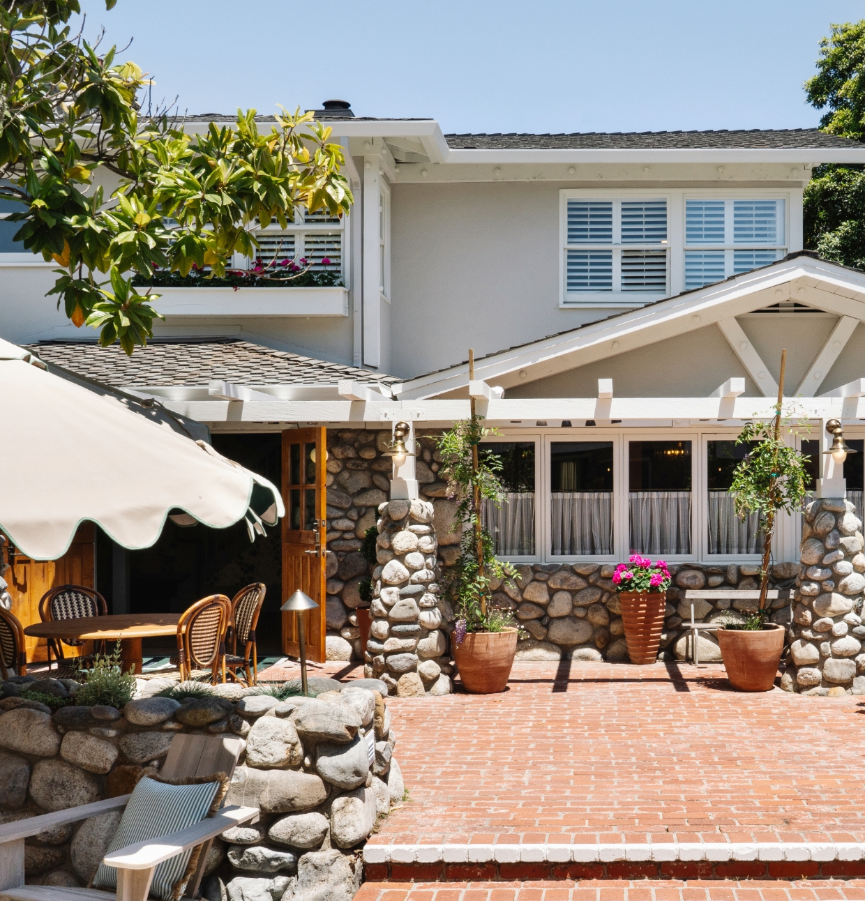 Le Petit Pali At 8Th Ave Architecture