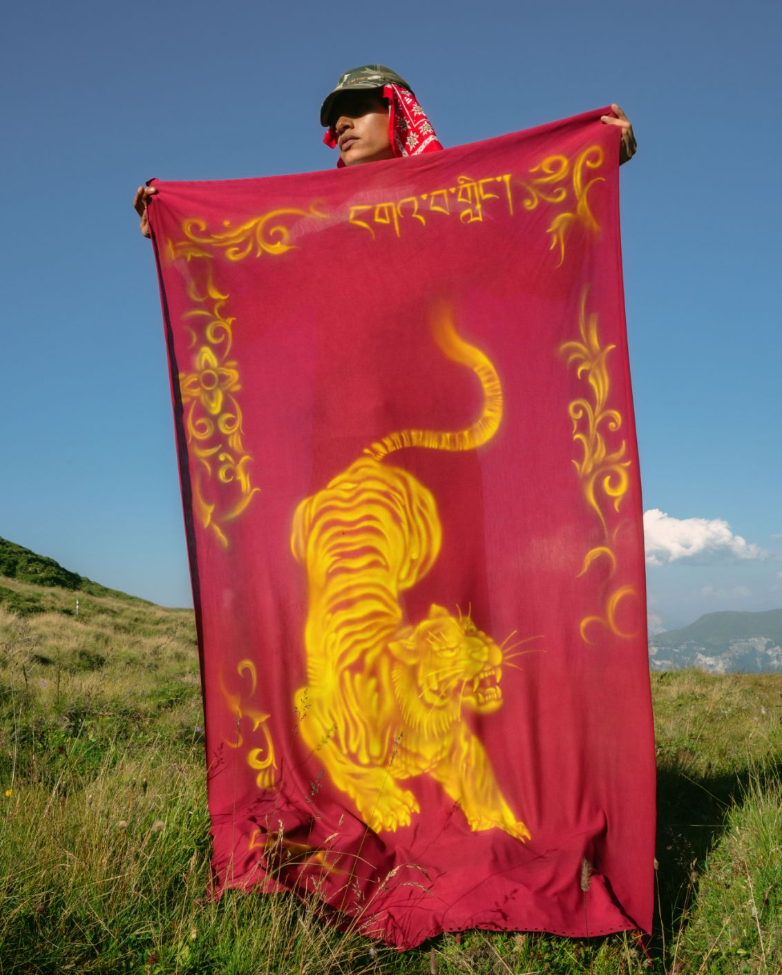 05 DH Interview With Lhasa Artist