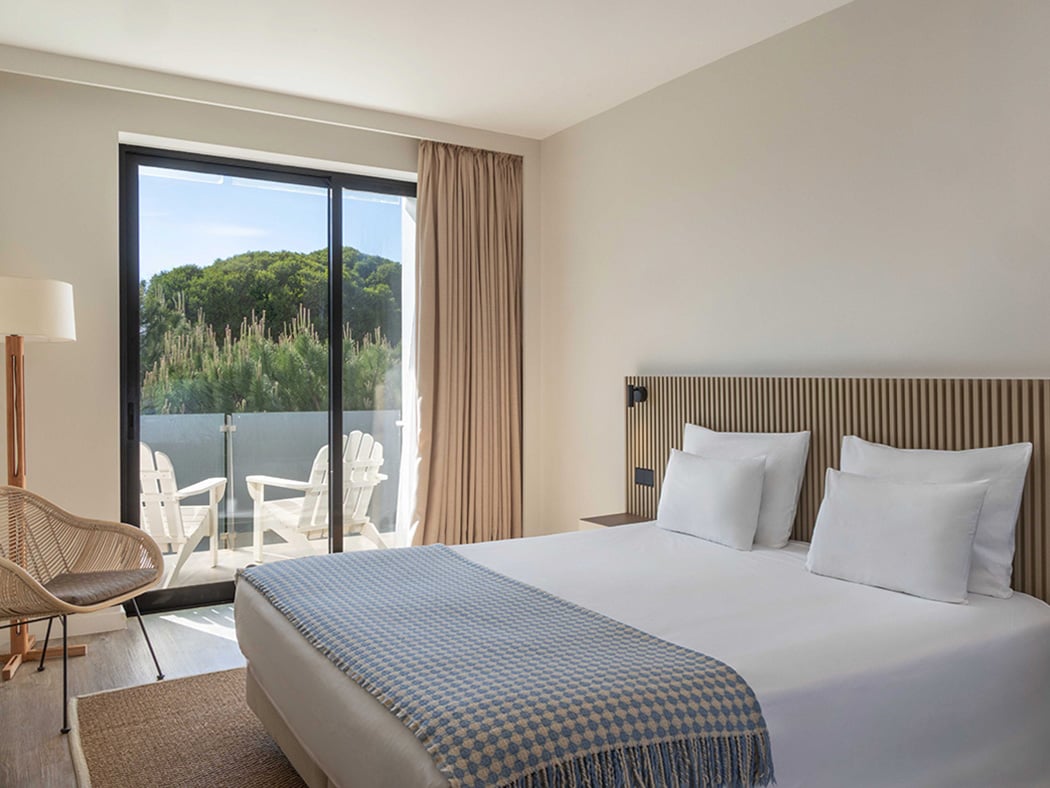 Memmo Baleeira Memmo 1 Bedroom Suite Land View R V3 01
