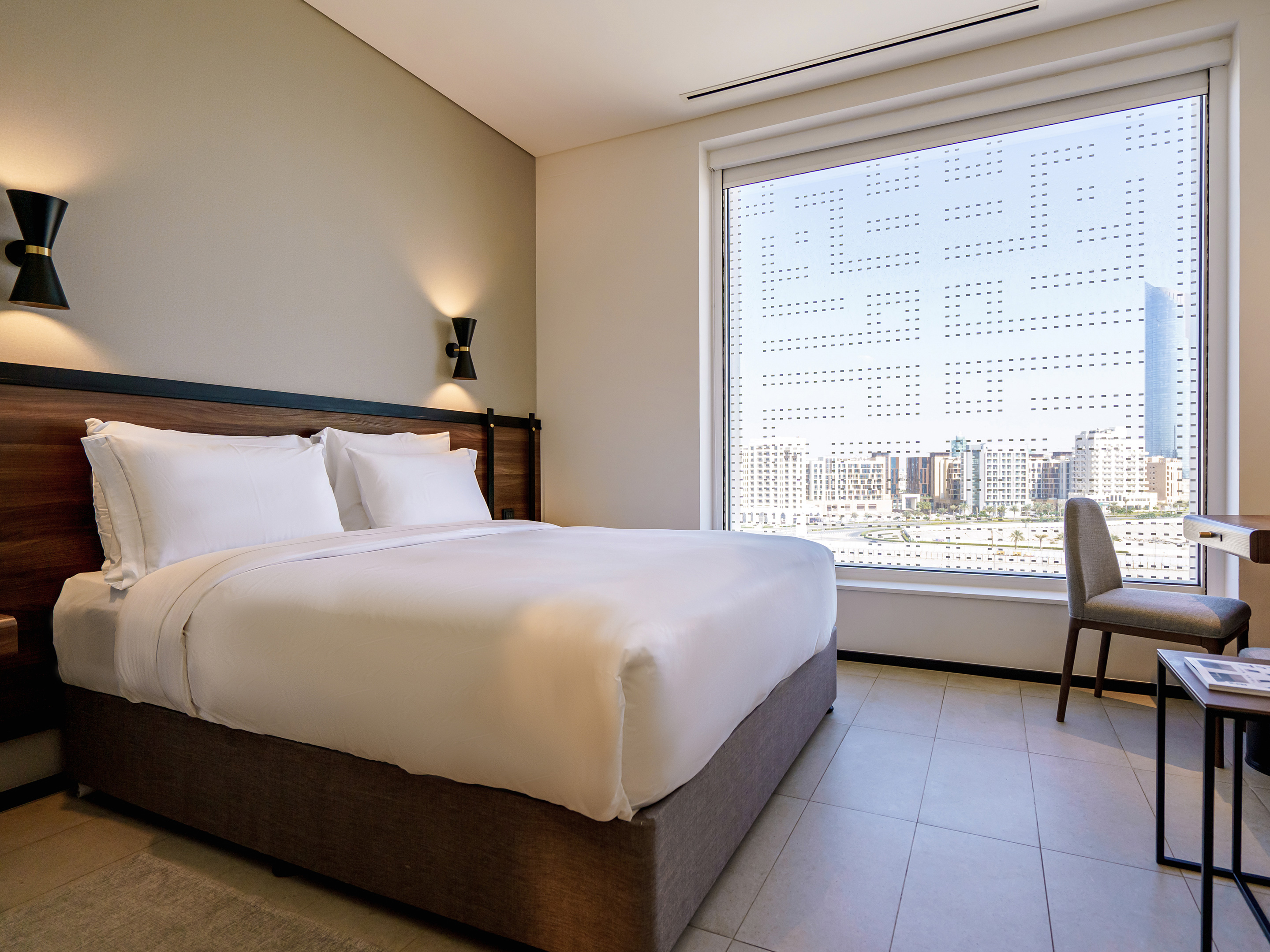 Form Hotel Dubai Cozy V2 R 3