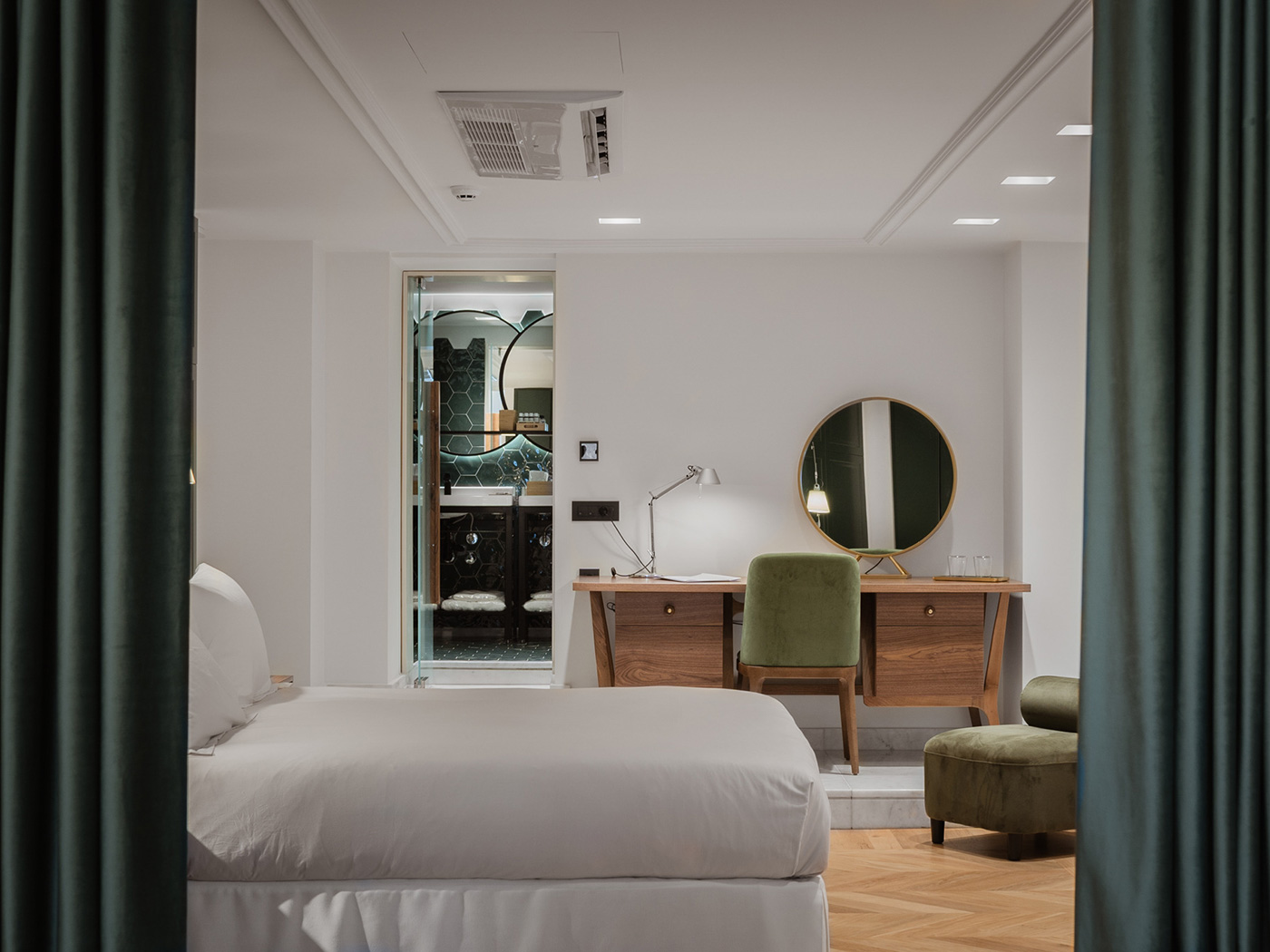 The Bold Type Hotel Signature Suite R 01