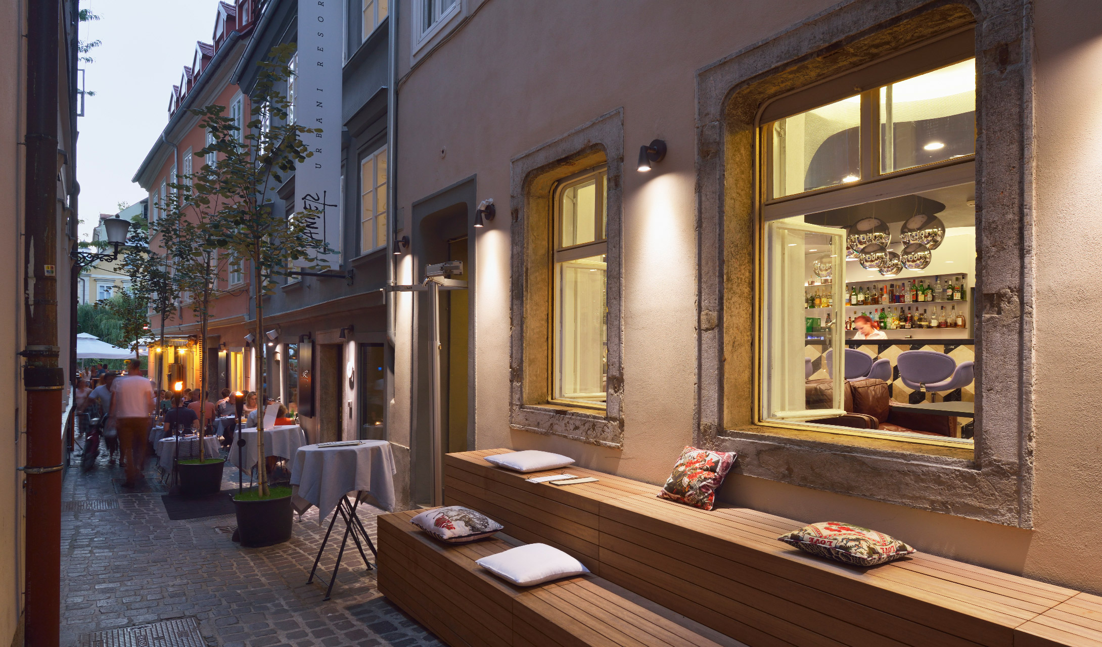 G 16 Vander Urbani Resort