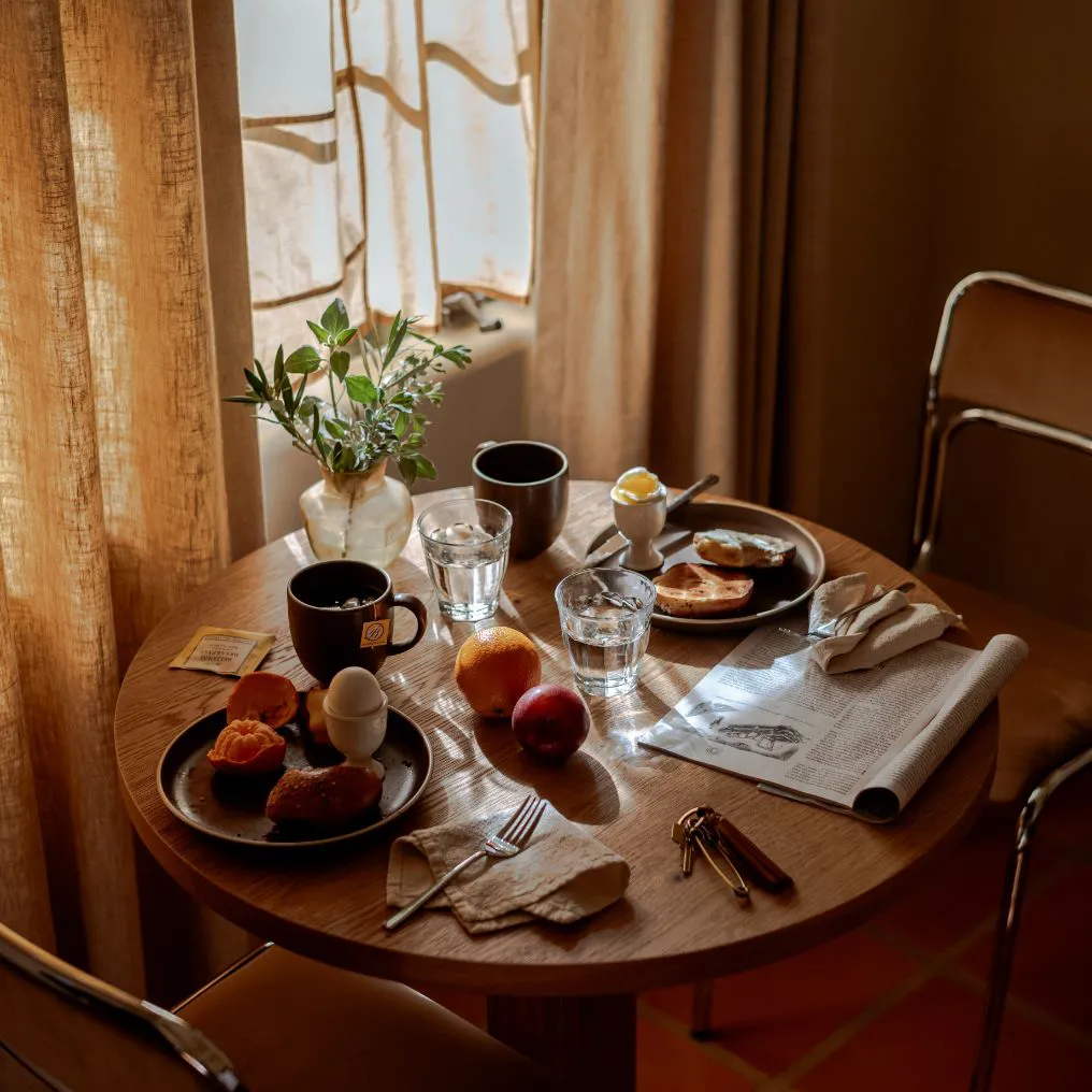 Hotel Wren Theme Box 02 Food And Drink 2