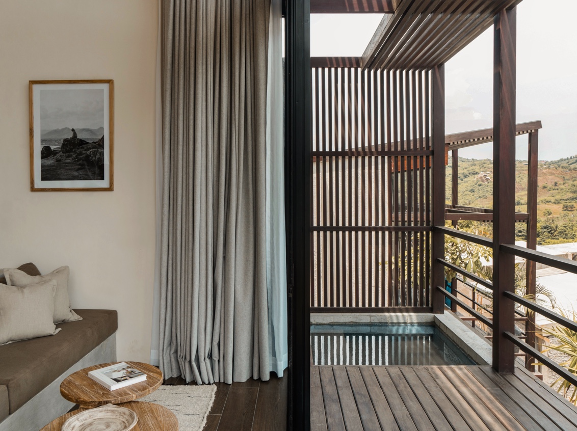 10 SP DH Lombok Somwhere