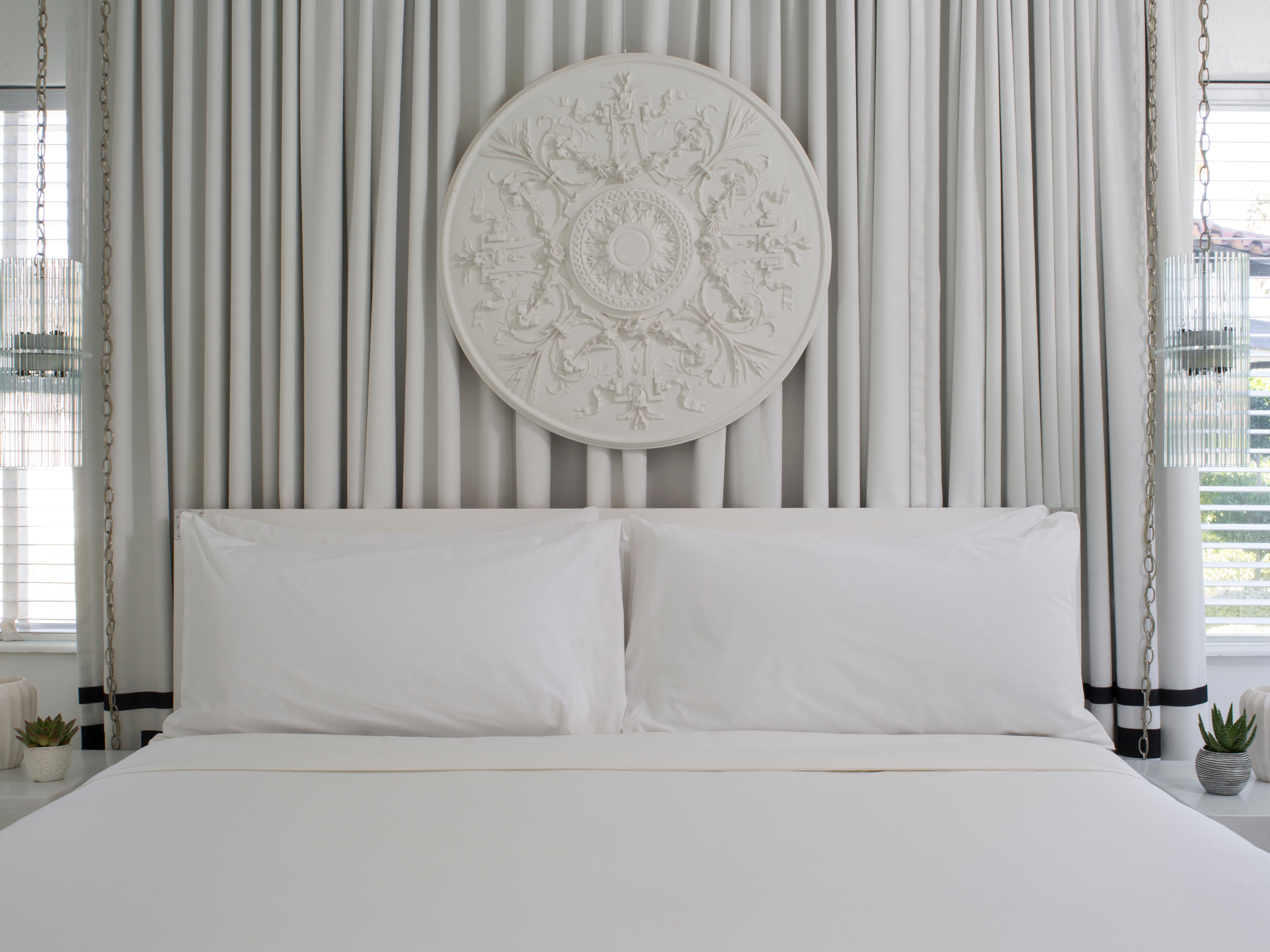 Avalon Palm Springs One Bedroom Suite V2 R R