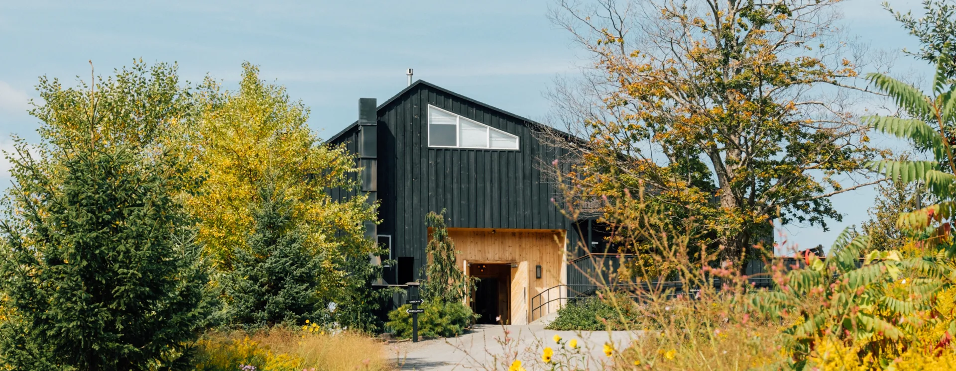 S Scribners Catskill Lodge Hunter Mountain Usa