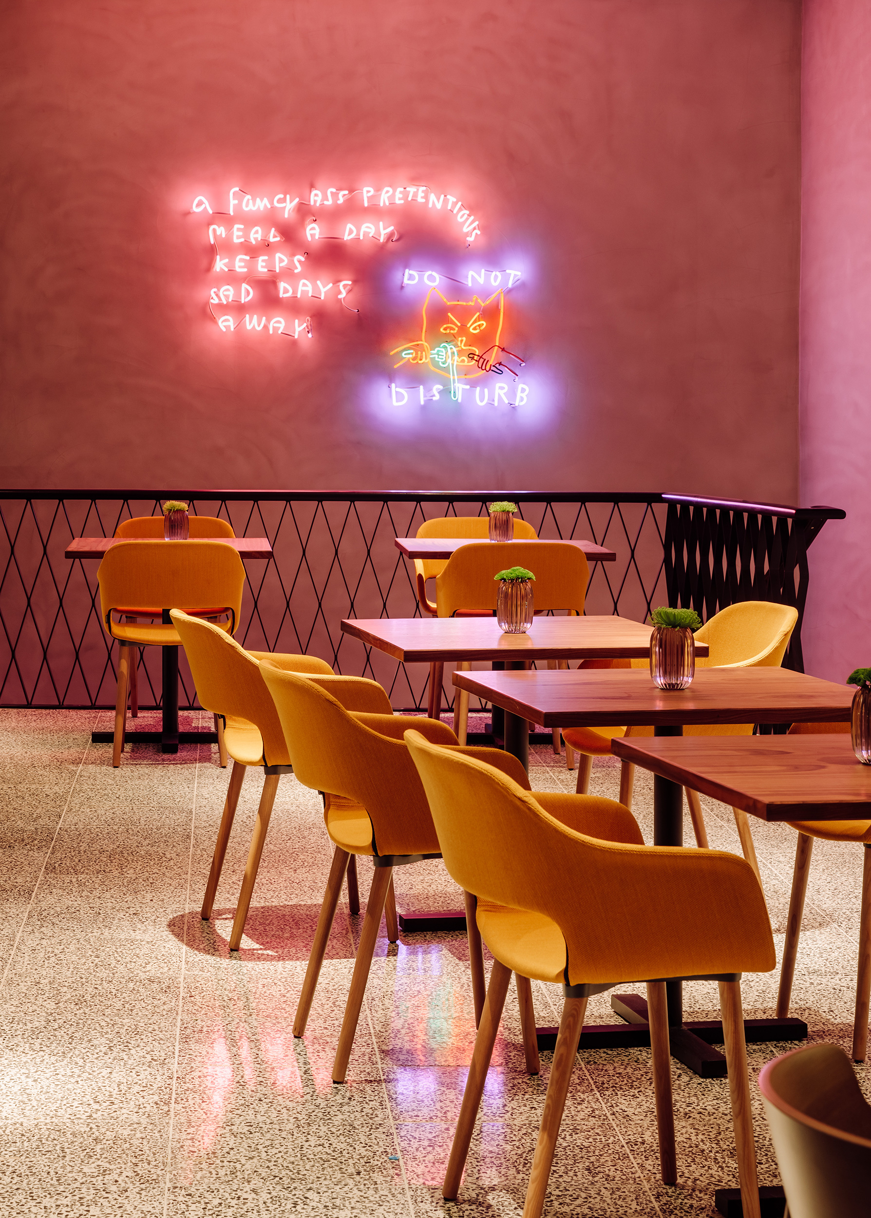 G 15 Hotel Hotel