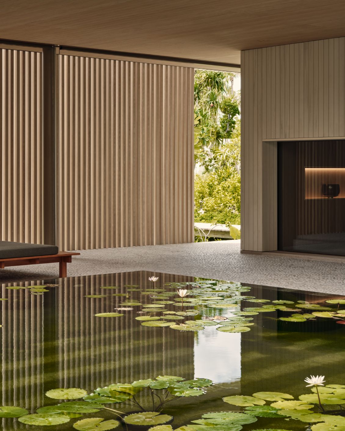 14 Top Tropical Modernist Hotels Patina Maldives Spa Area