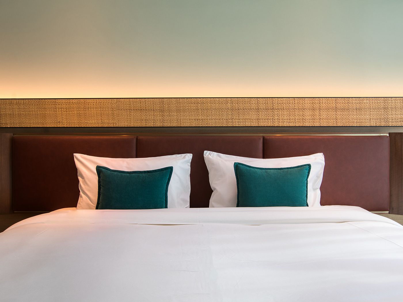 The Luma Grass Standard R 03 (1)