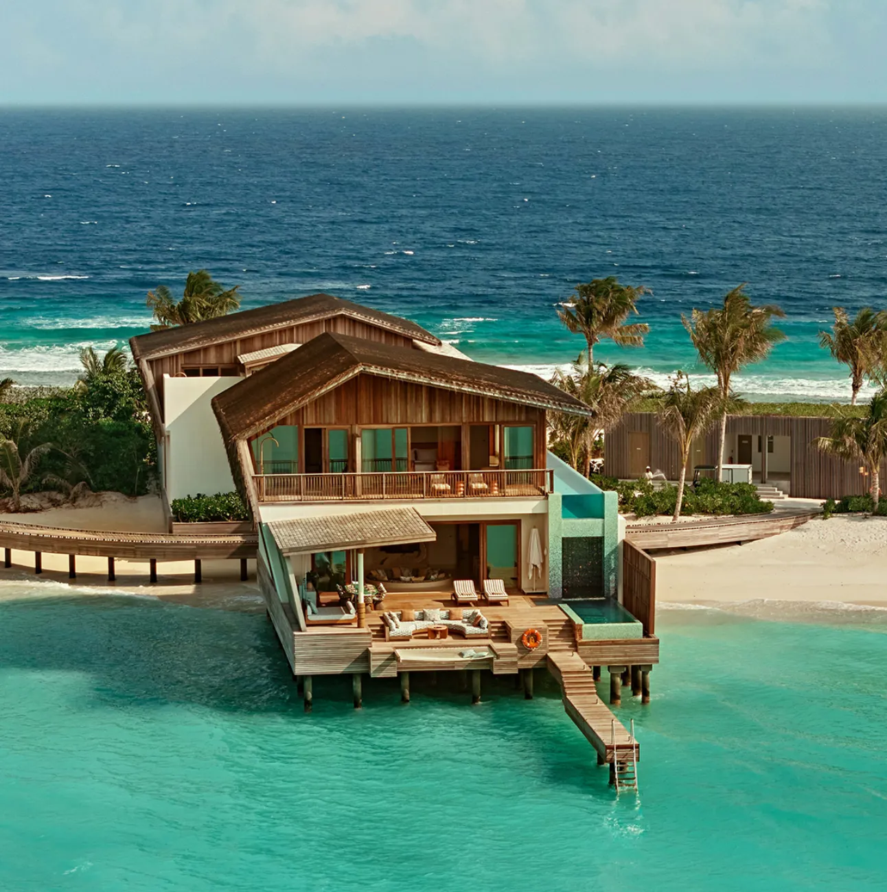 NH Here Baa Atoll 01