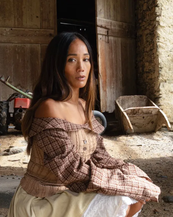 06 DH Interview With Lhasa Portrait Quote