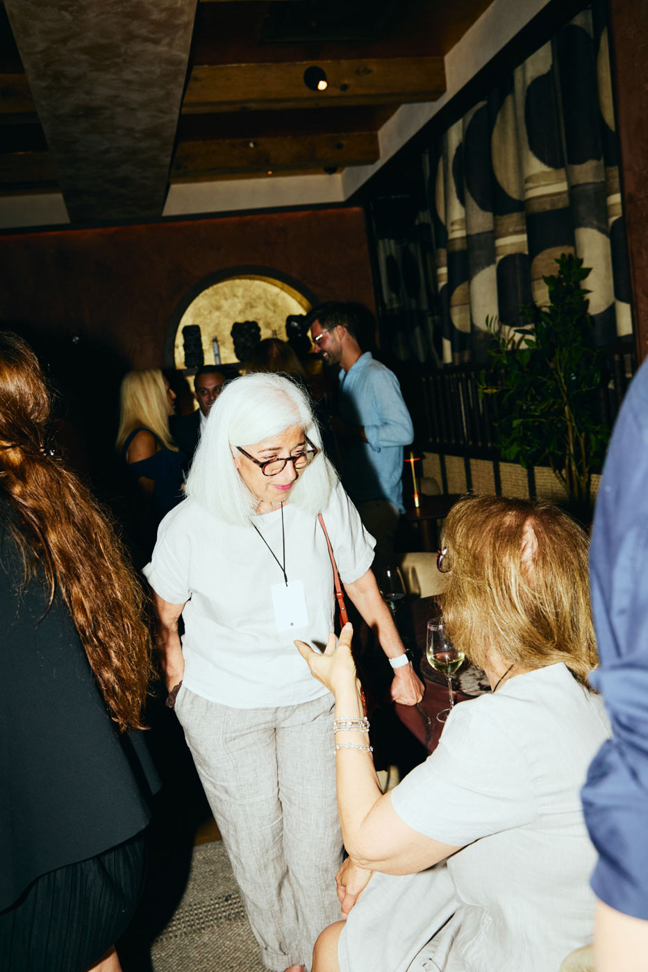 DH24 SALES LE Miami Travelpro04