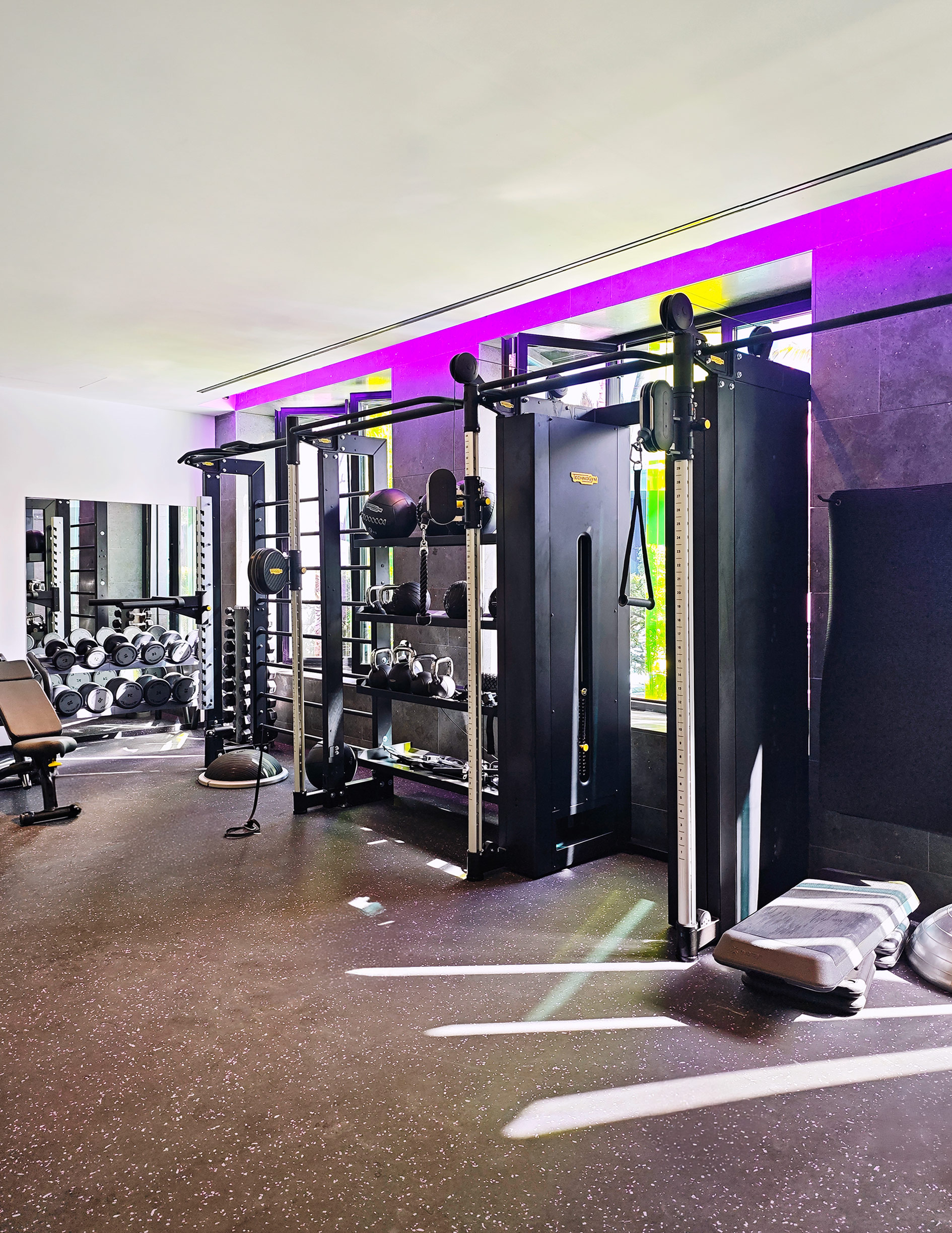 G 38 Bohemia Suites And Spa