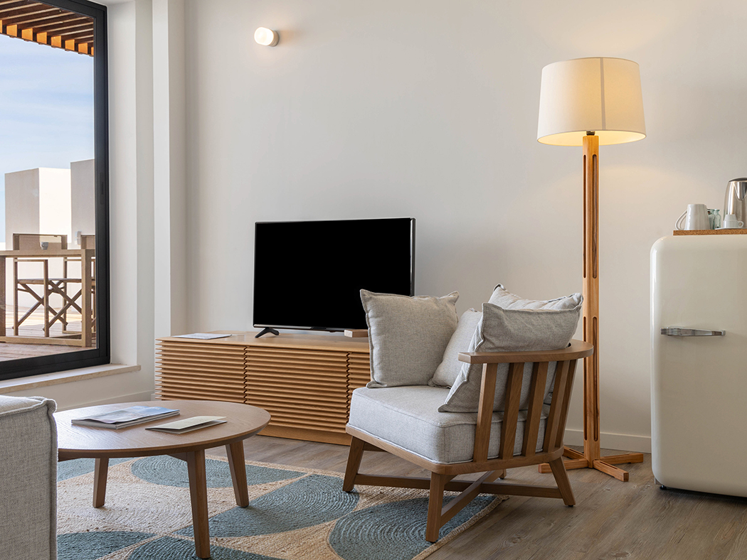 Memmo Baleeira Premium One Bedroom Suite Frontal Sea View R 07