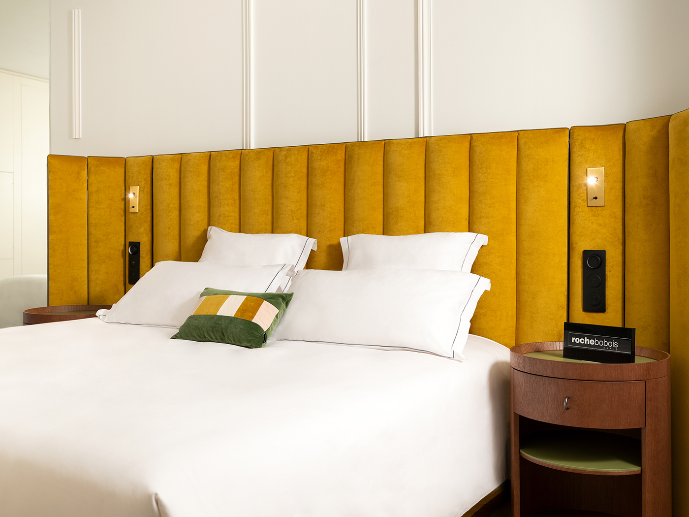 La Maison Champs Elysees Suite Odea R 01