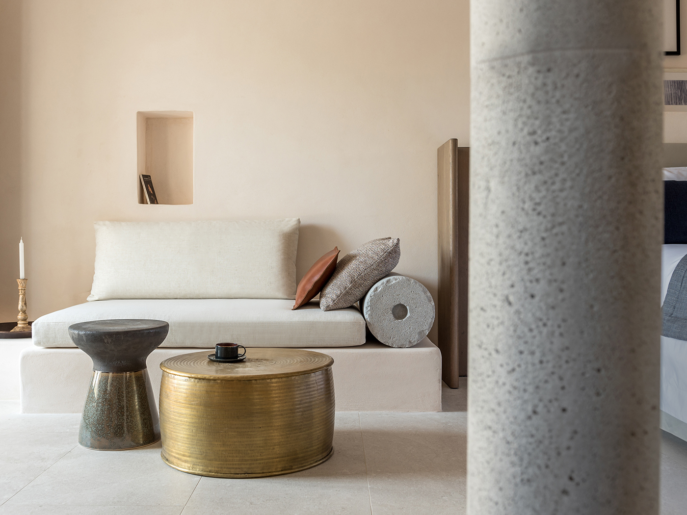 Istoria Nara Suite R 04