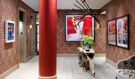 the-whitby-hotel-corridor-wooden-table-extraordinary-lamp-interior-design-M-12-r.jpg