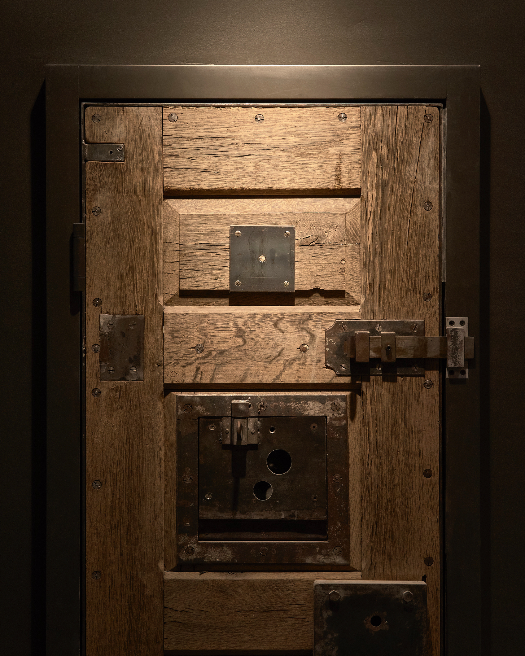 003 Hotel Liberty Door