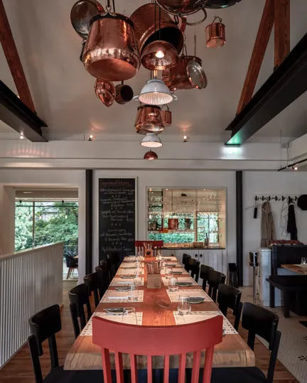 003 La Maison Hotel Restaurant