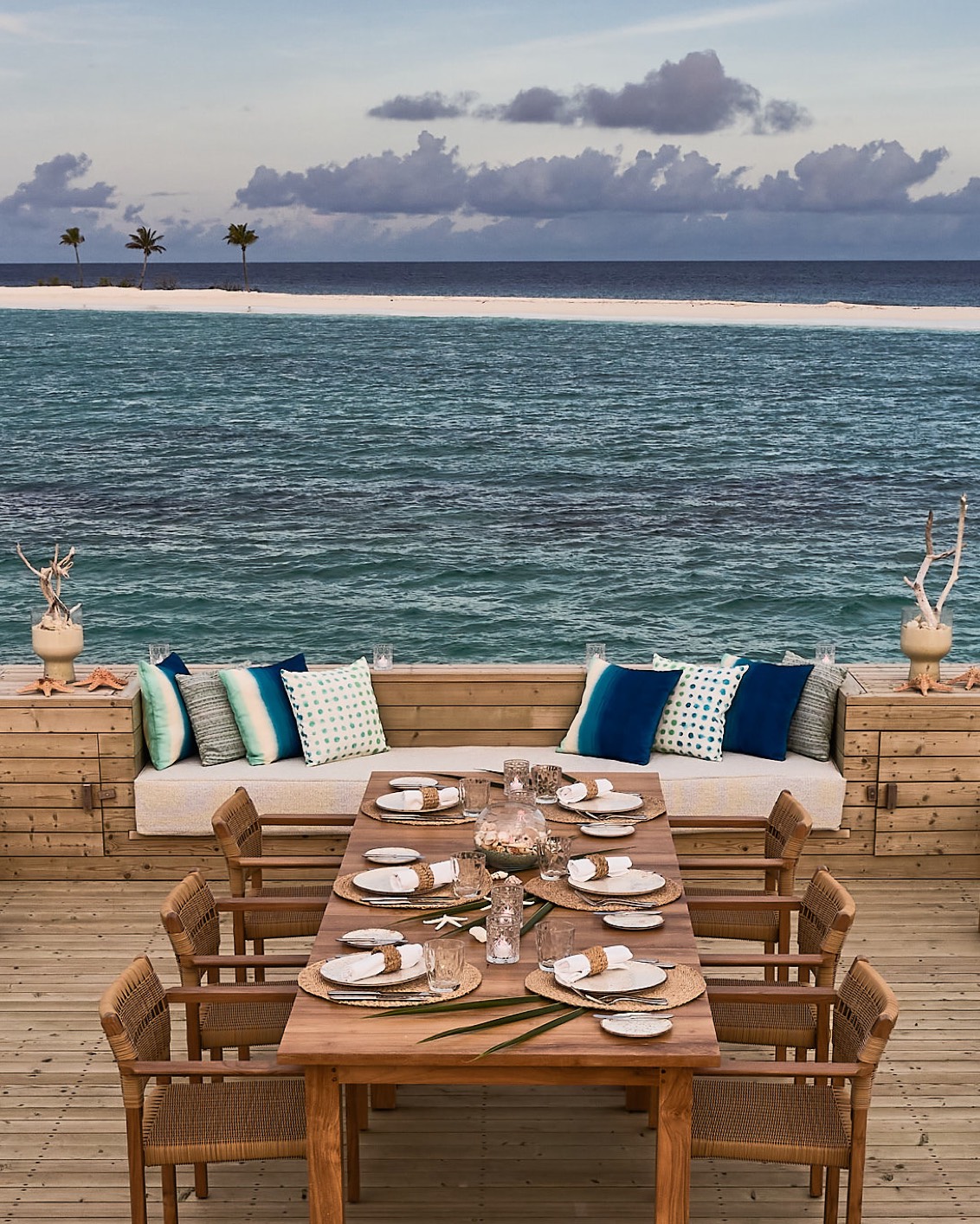 Finolhu Baa Atoll Maldives Theme Box 01 Food And Drink 04