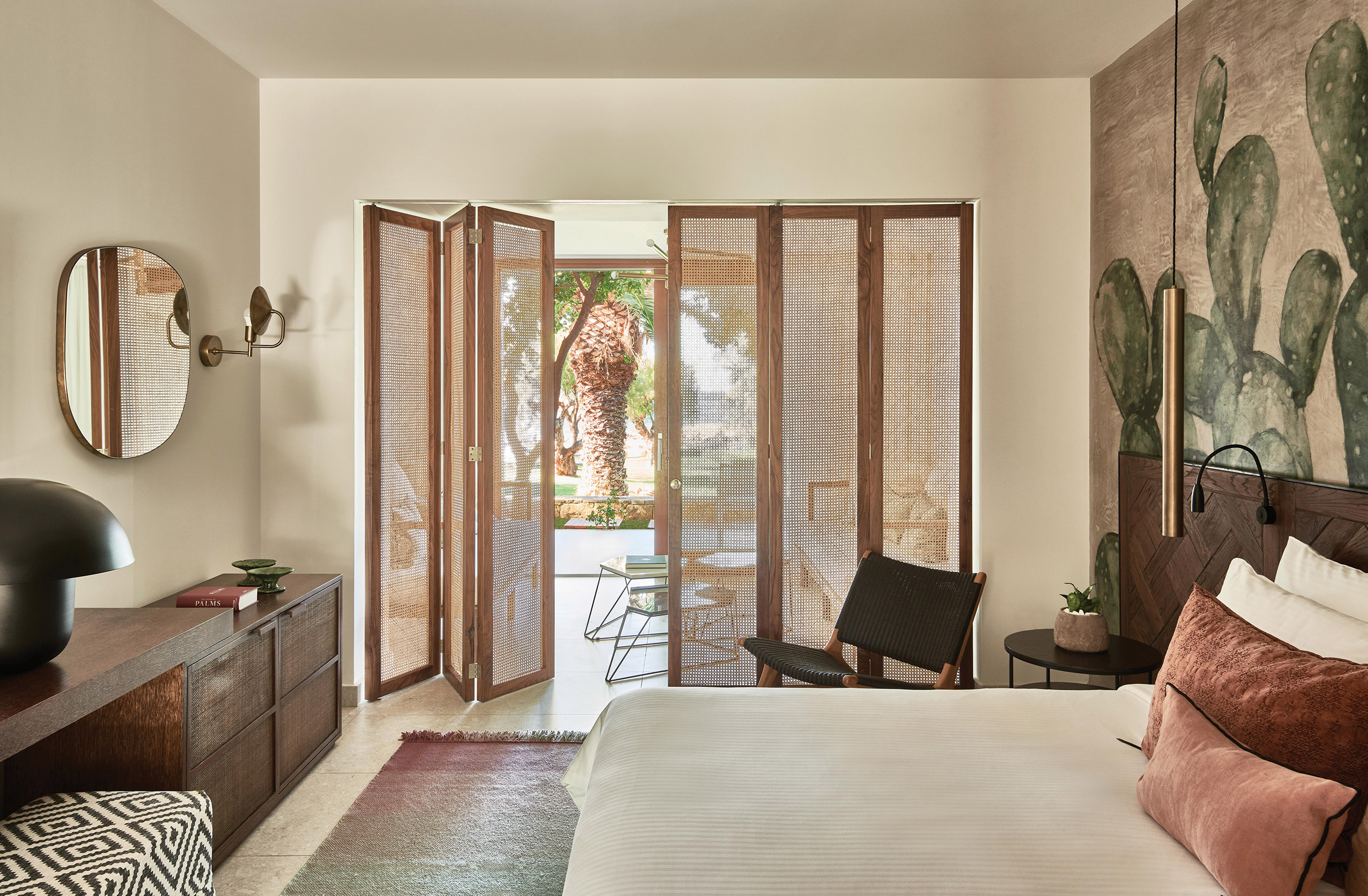 G 26 Phaea Cretan Malia