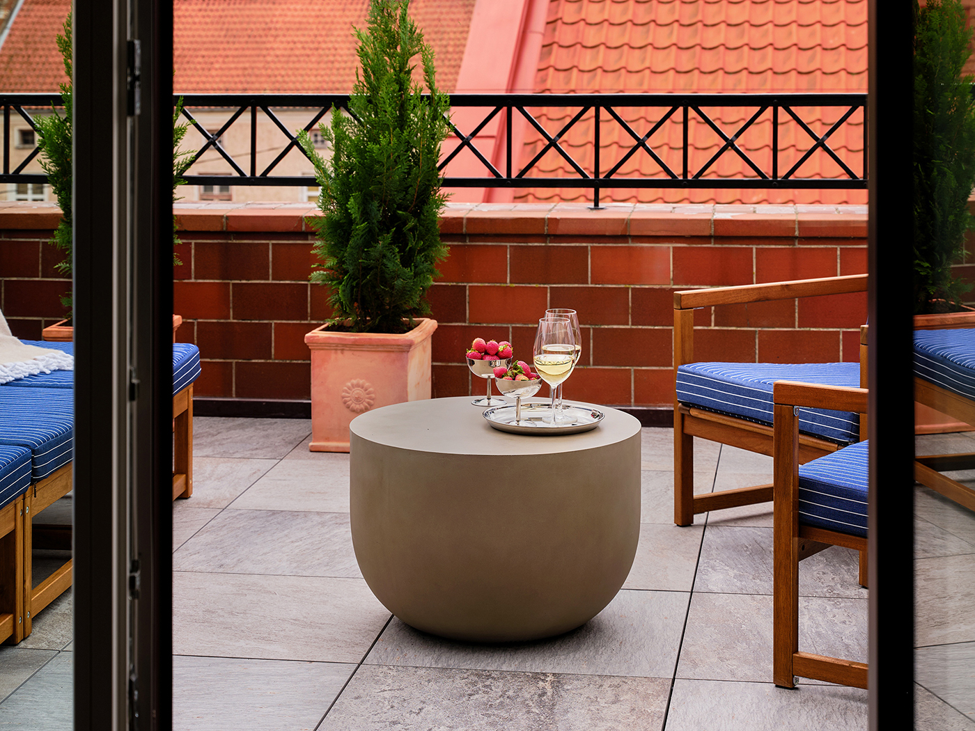 Hotel Reja Royal Suite V2 R 05