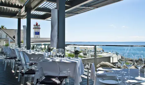 G 13 Farol Hotel