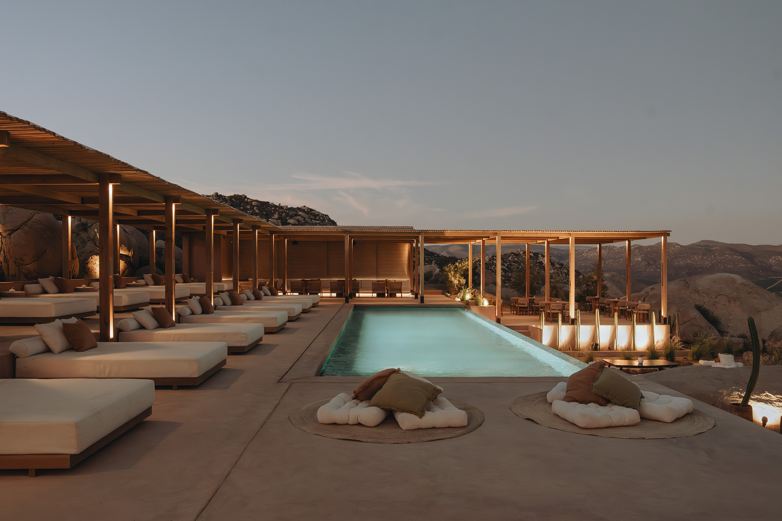 G 30 Mira Earth Studios Mexico