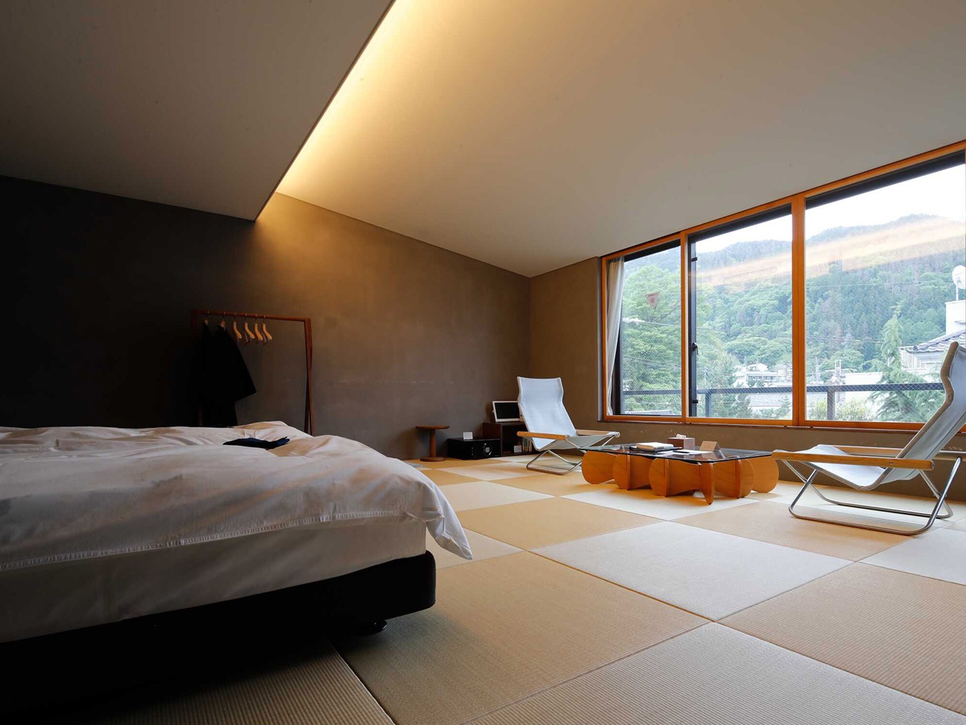 Matsumoto Jujo Koyanagi Large Garden R 01