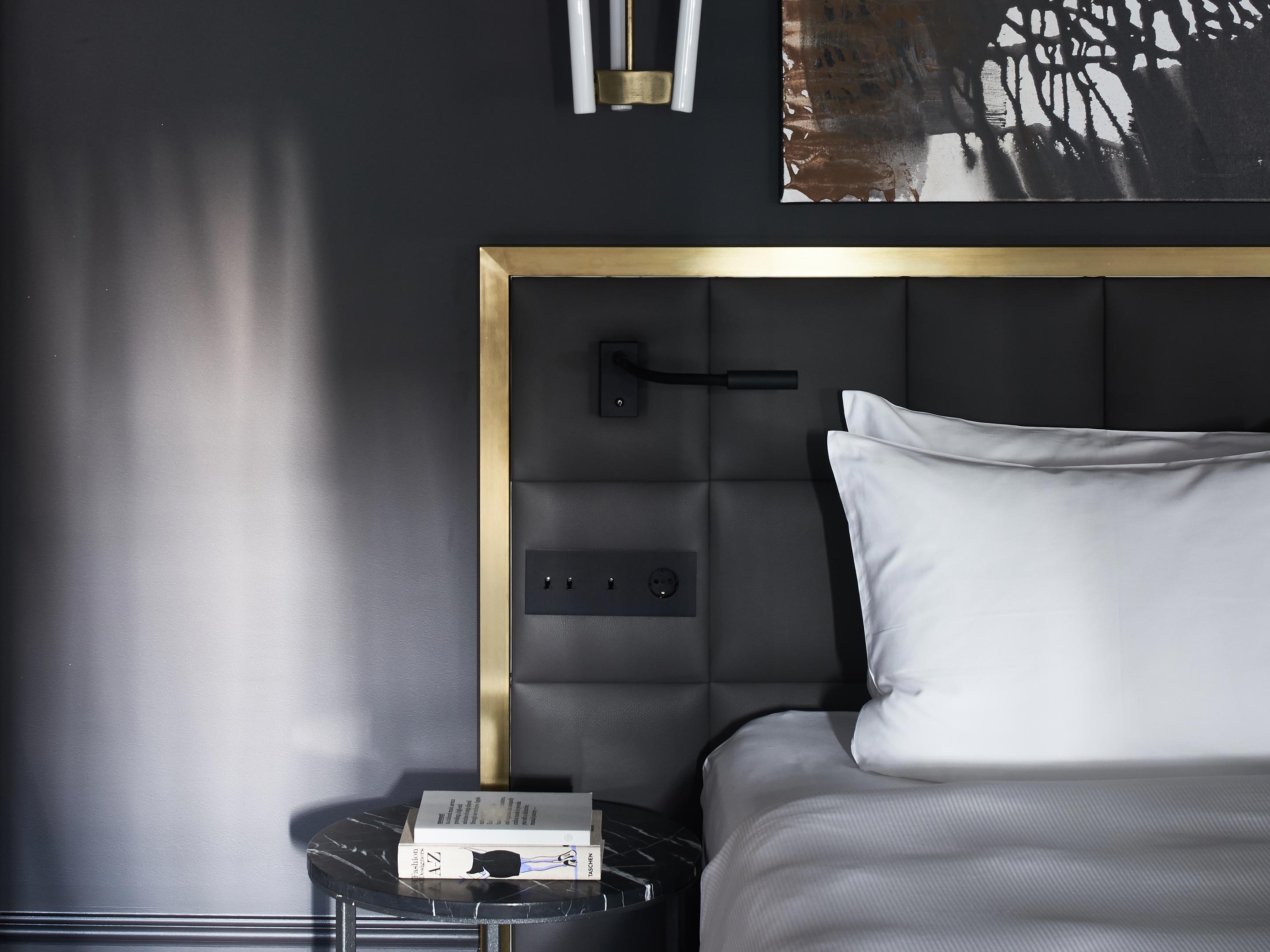 Junior Attic, Hotel Pacai