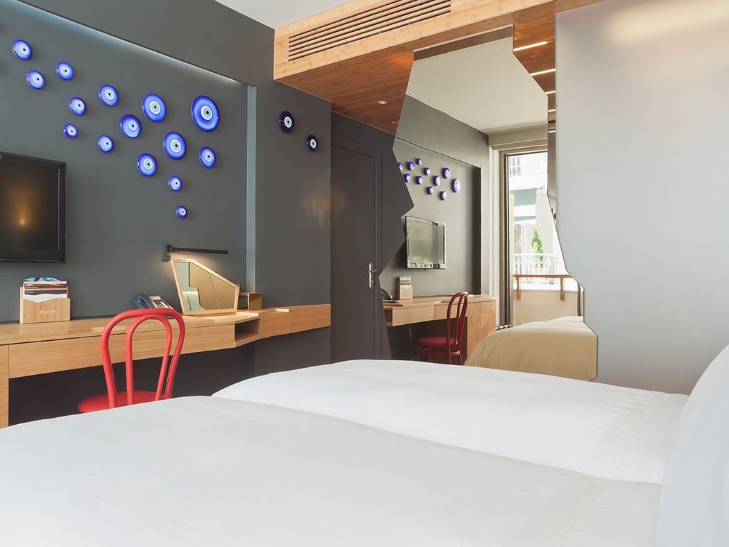 New Hotel Deluxe Room R 02
