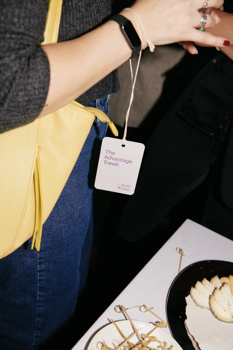 DH SALES23 S London Travel Pro 19