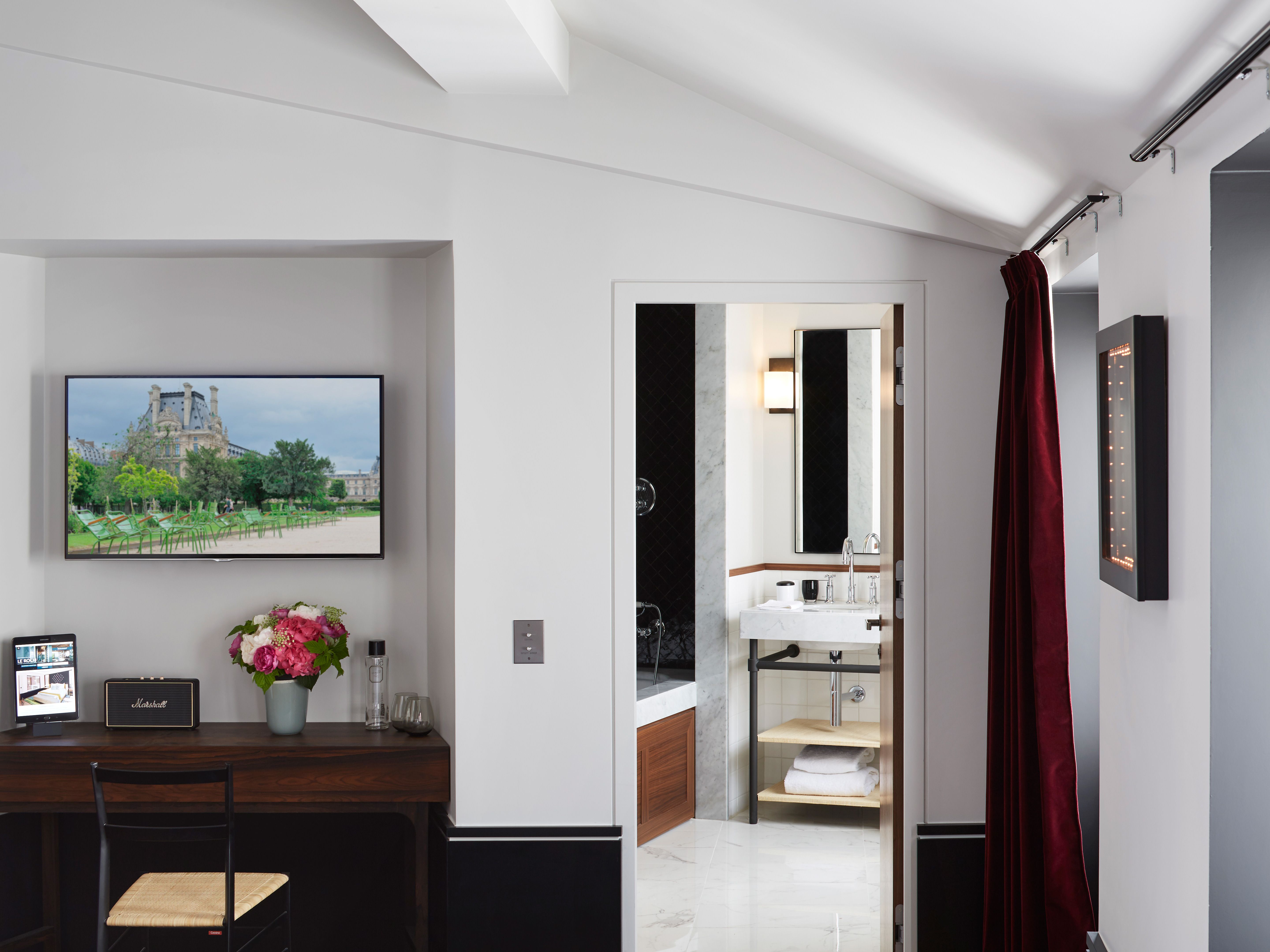 Le Roch Hotel And Spa Deluxe Room R 2