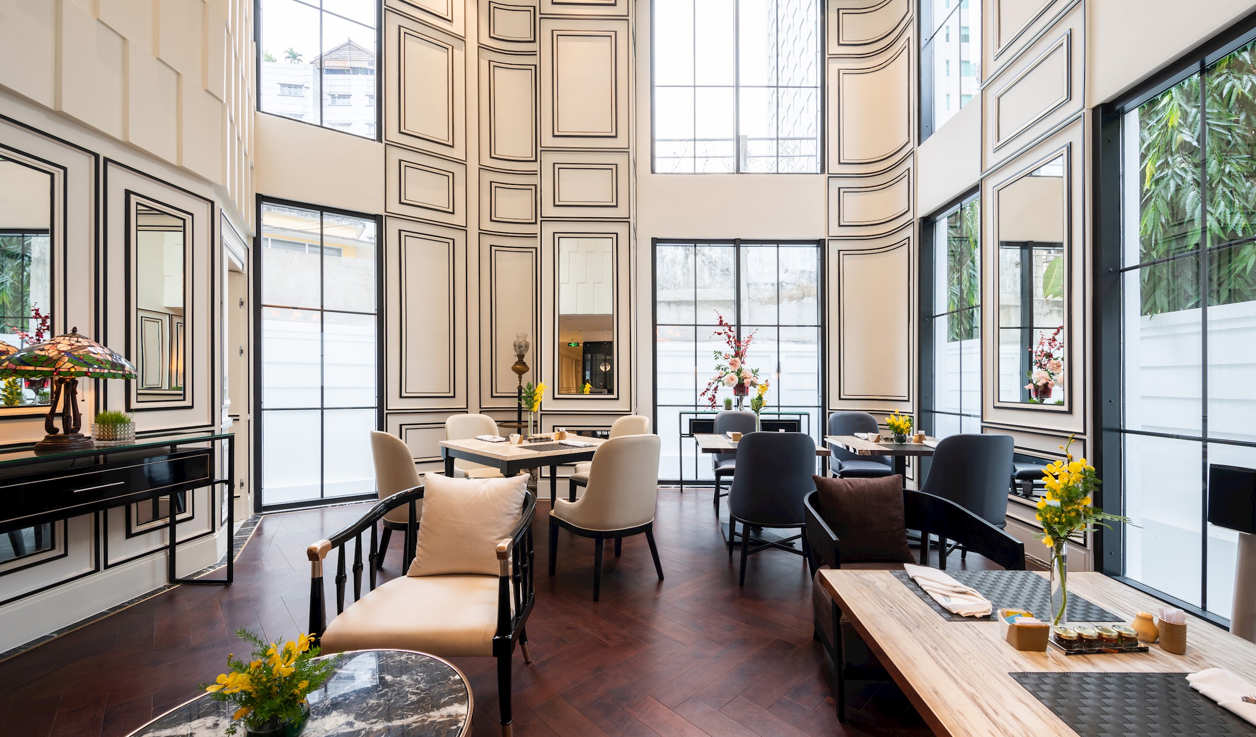 Bach Suites Saigon (Ho Chi Minh City, Vietnam) - Design ...