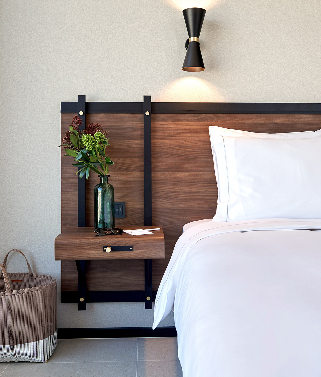 Form Hotel Dubai Guestroom Sink Bedroom Interior Details M 05 R A A