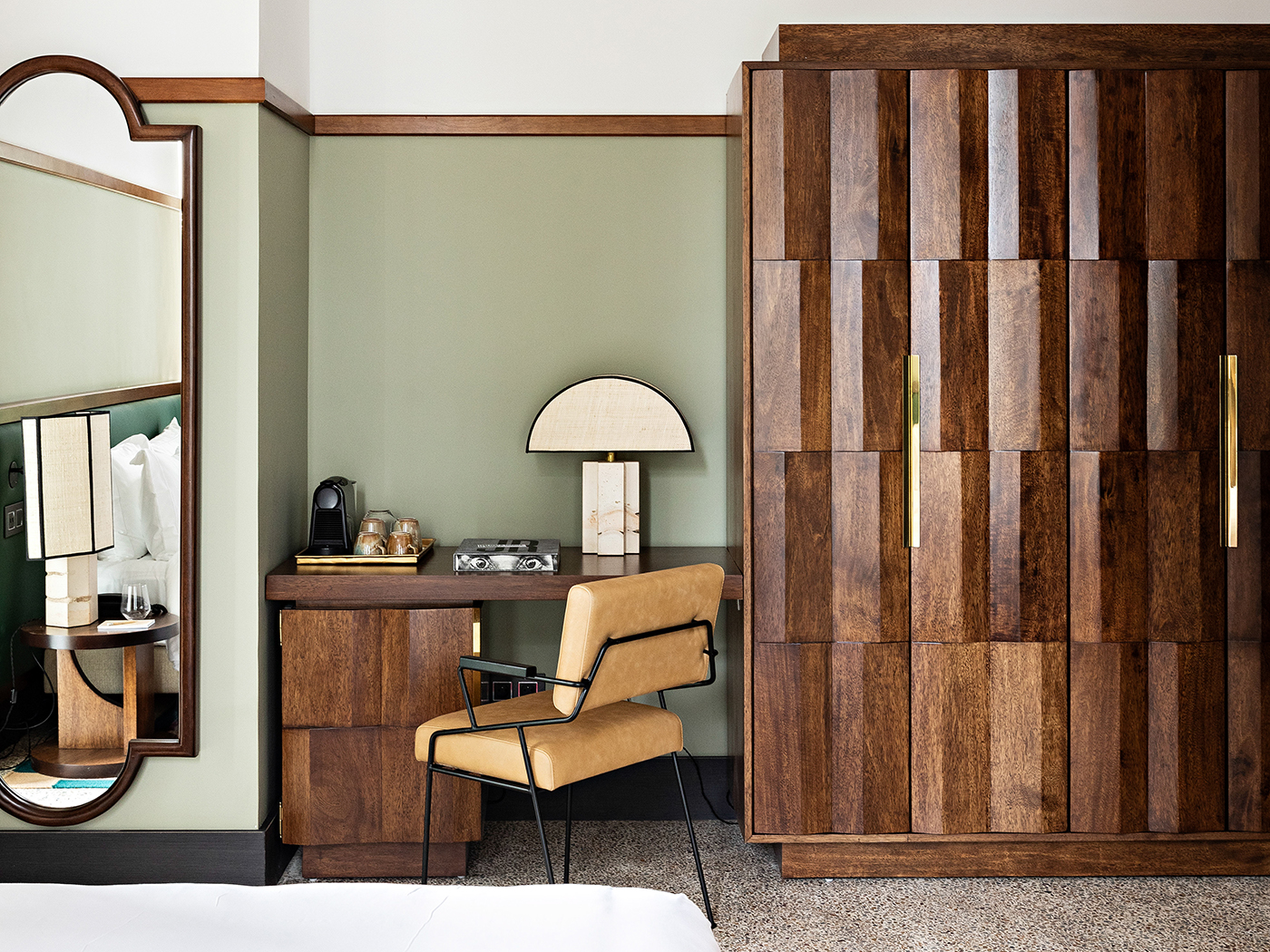 La Masion Palmier Superior Room V2 R 04