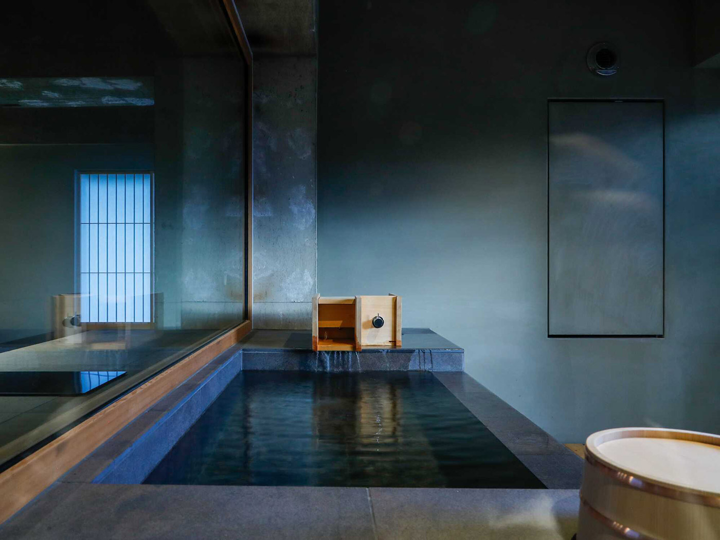 Matsumoto Jujo Honbako Corner Suite R 03