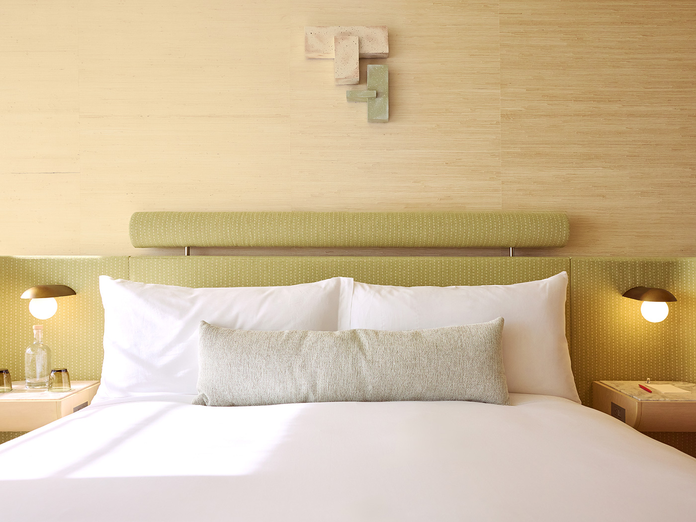 Shelborne By Proper Oceanfront King Balcony Room R V2 03