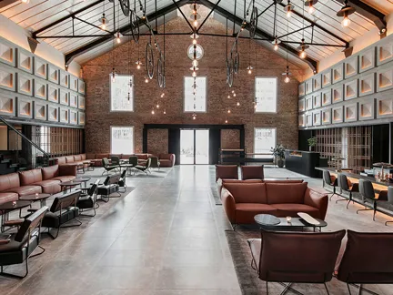 Warehouse Lobby Entrance Hall 14 001 (1)