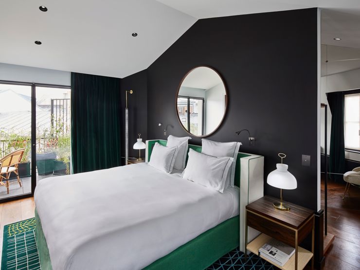 Le Roch Hotel and Spa Bedroom in Paris