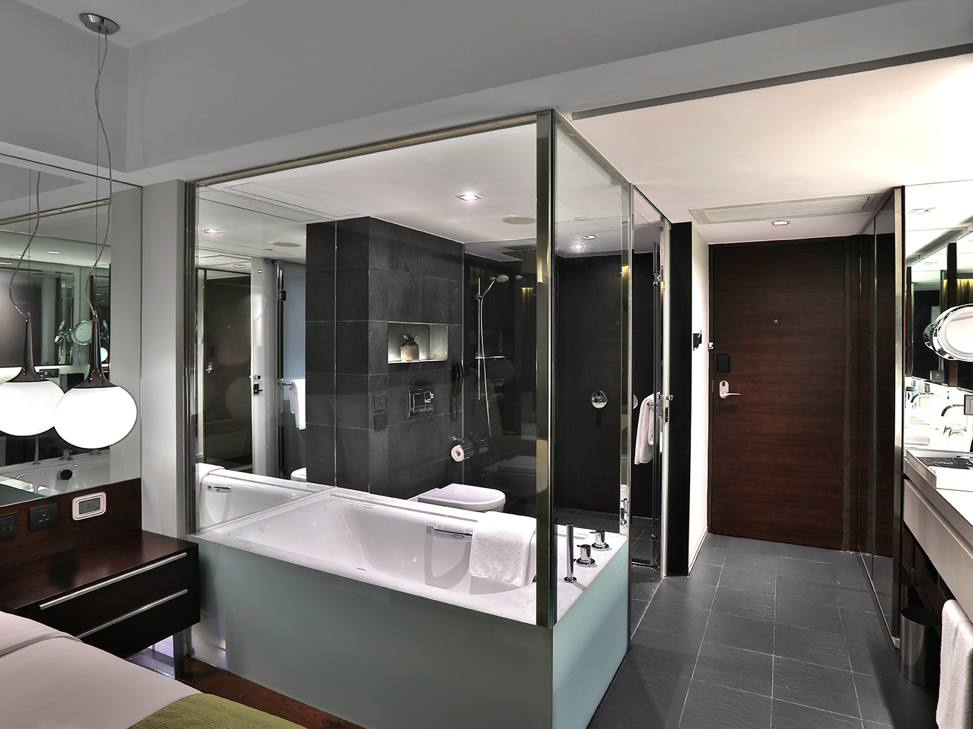 The Mira Hong Kong City Room V2 R 02