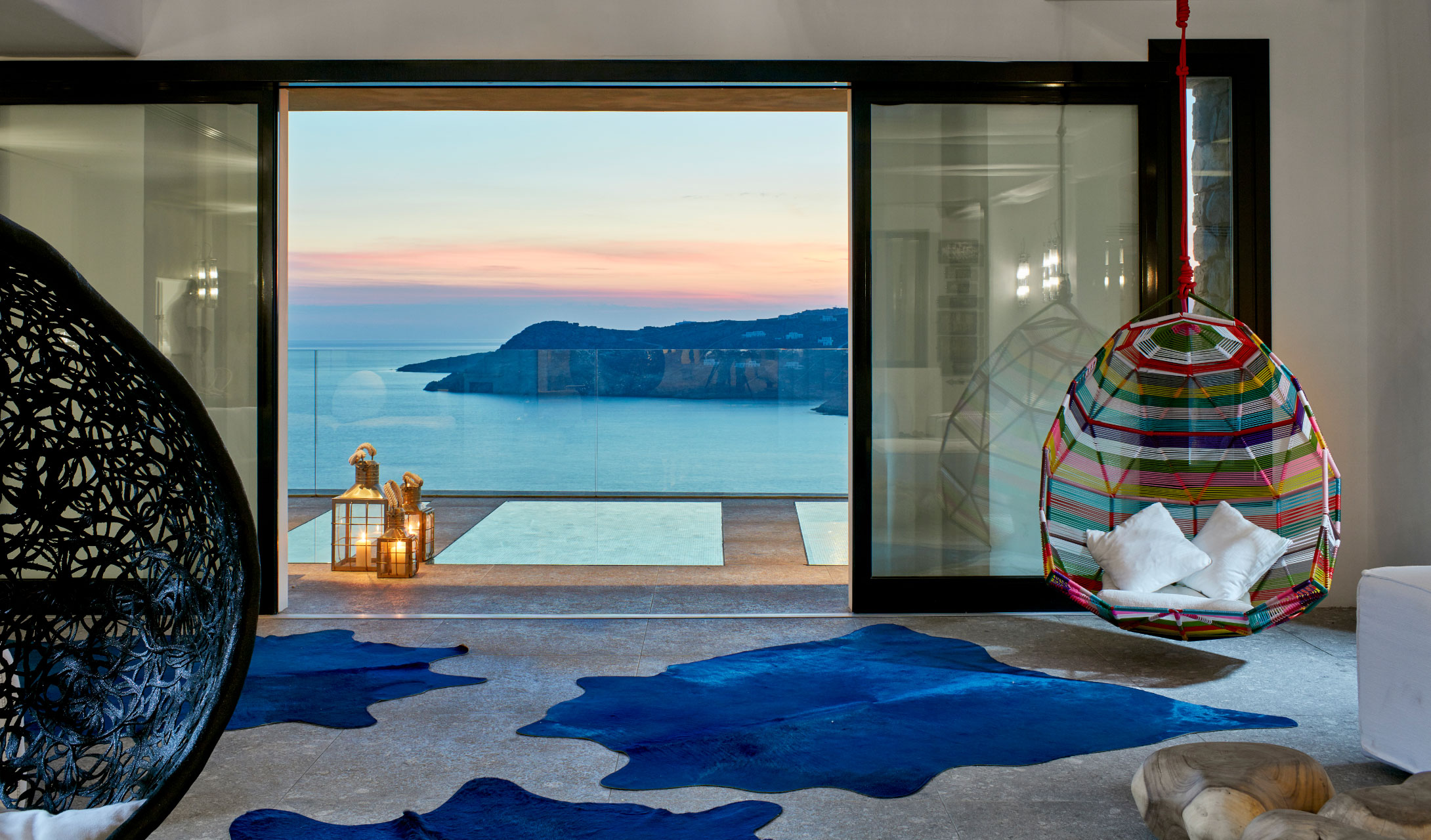 G 24 Myconian Avaton