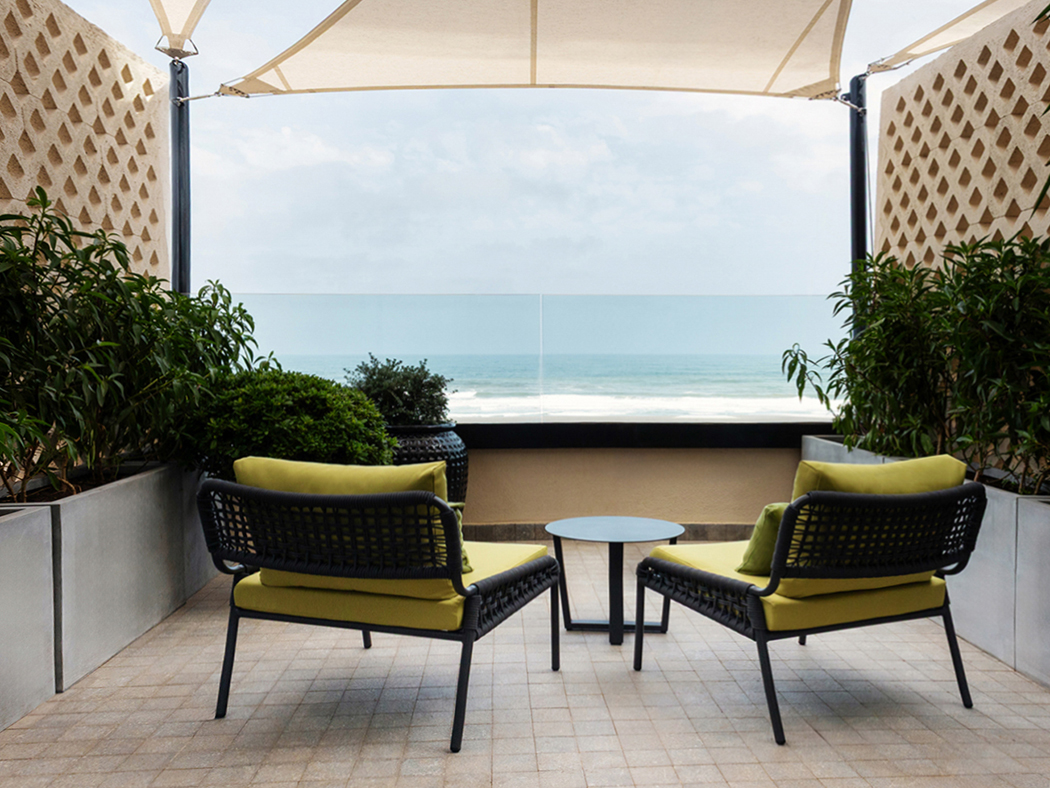 Villa Sahrai Deluxe Queen Terrace V2 R 02