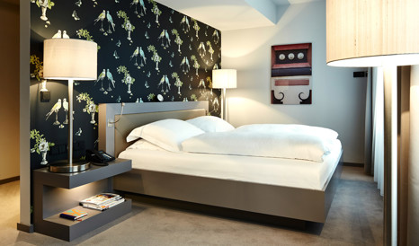 hotel-zum-loewen-room-interior-design-M-04-r.jpg