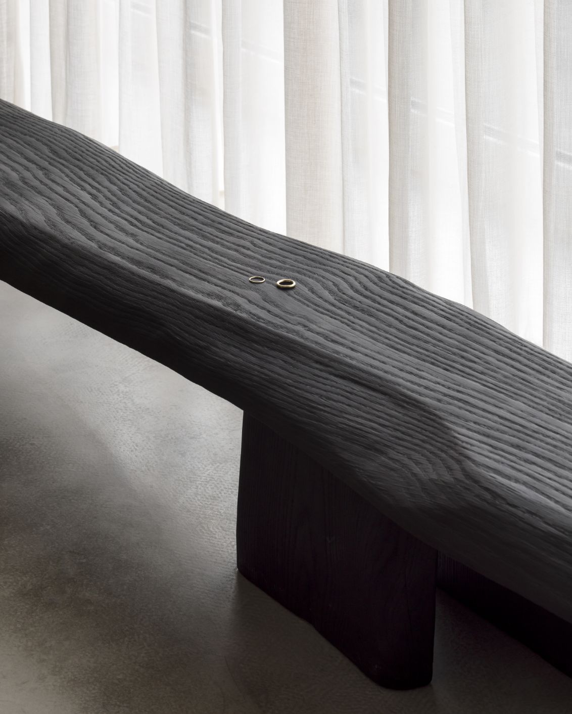 06 DH Homestory With Deglan Lilian Von Trapp Store Wooden Bench Detail