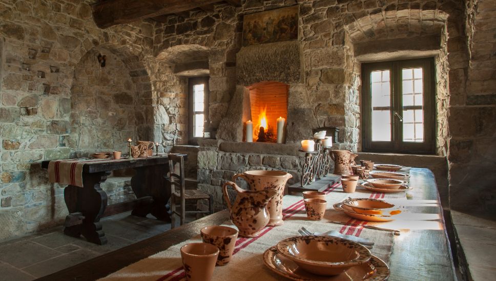 12 Hotels Enhancing Longevity Eremito Dinner