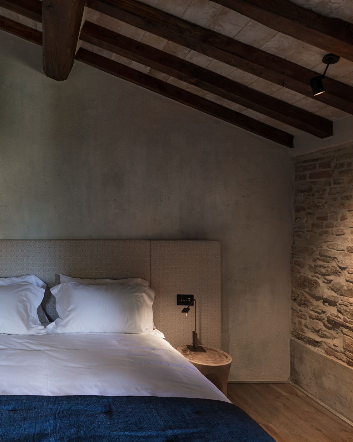 03 DH Design Anthology Italy Rastrello Guestroom