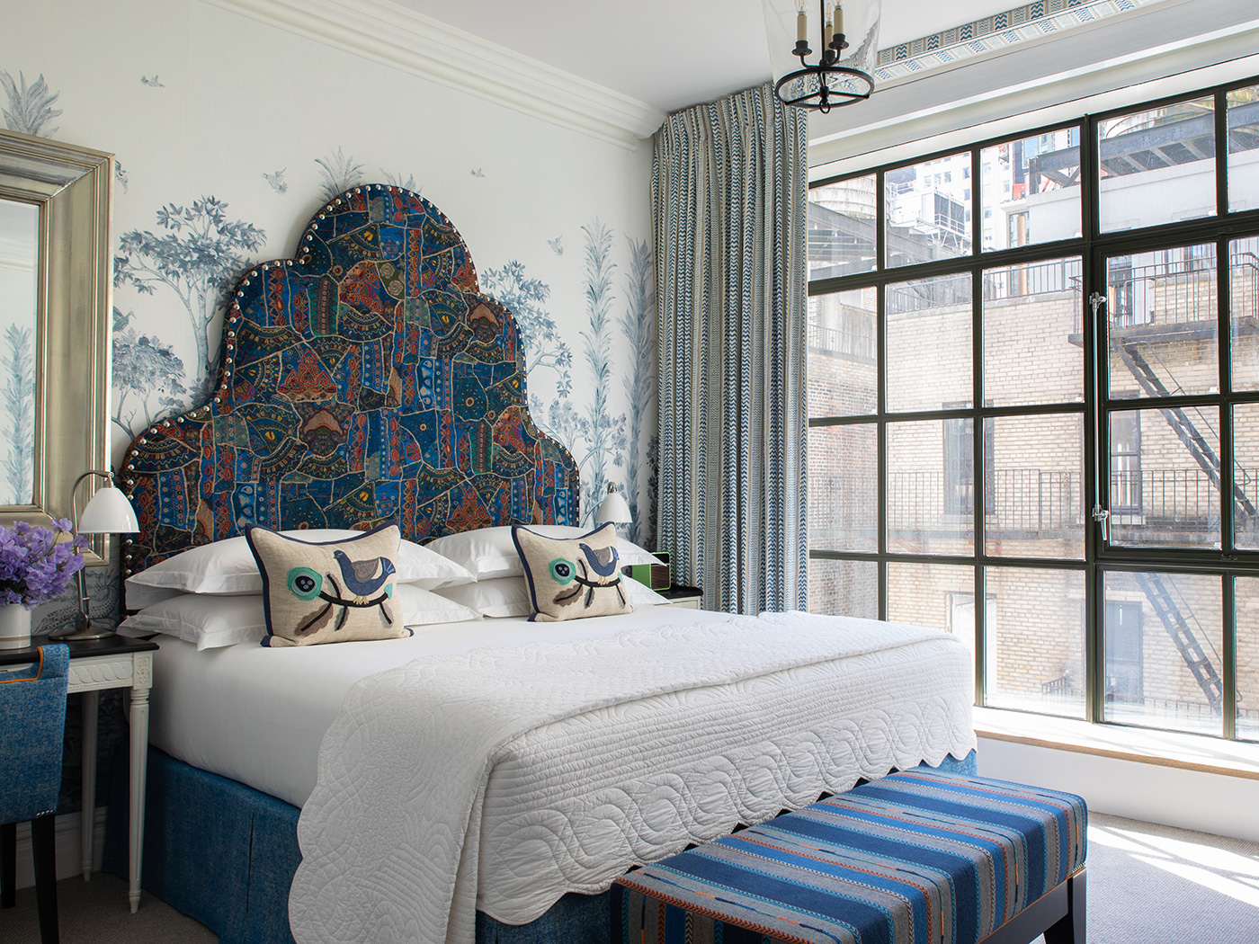 Whitby Deluxe Room R 01