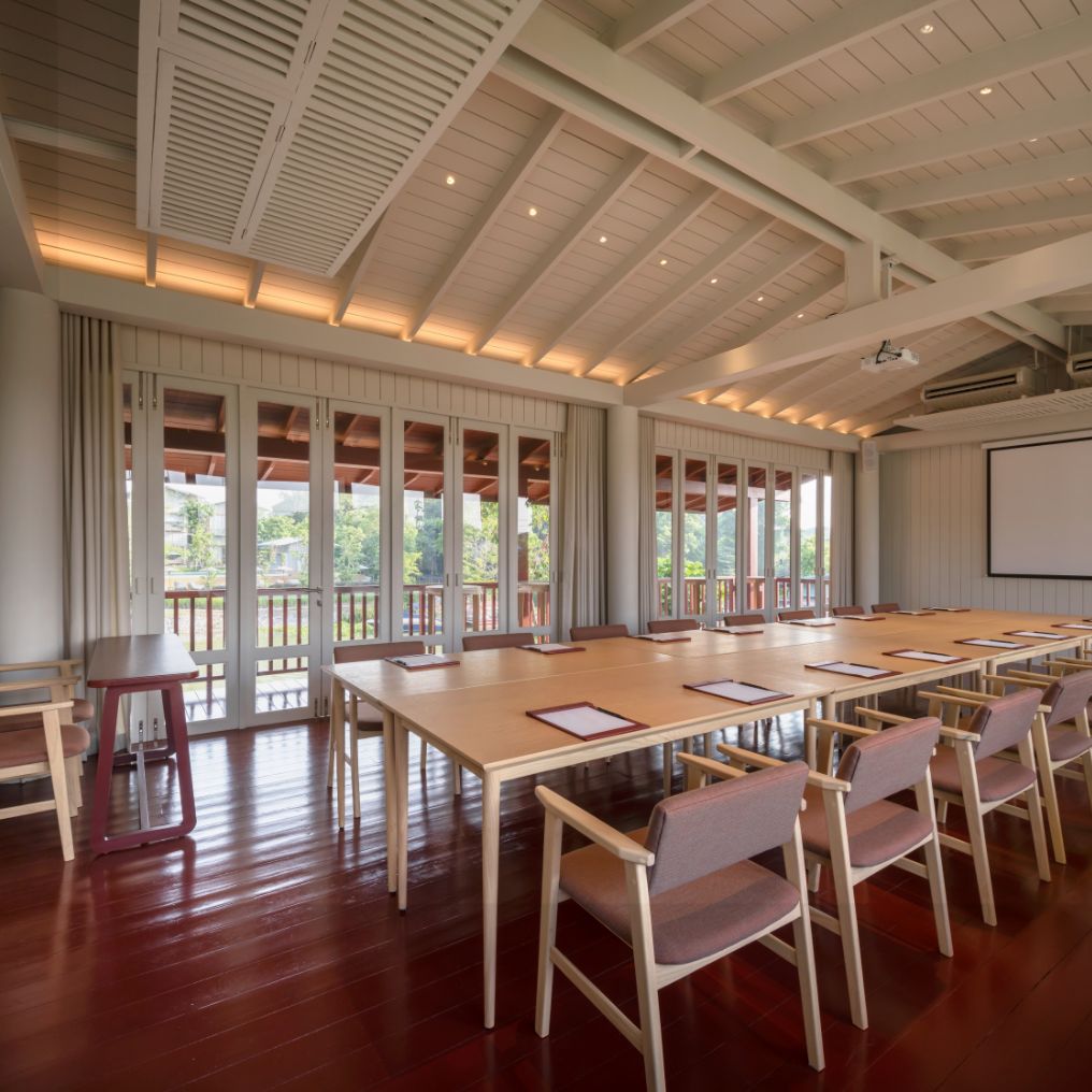 Sala Bang Pa In Theme Box Meeting Venues 4