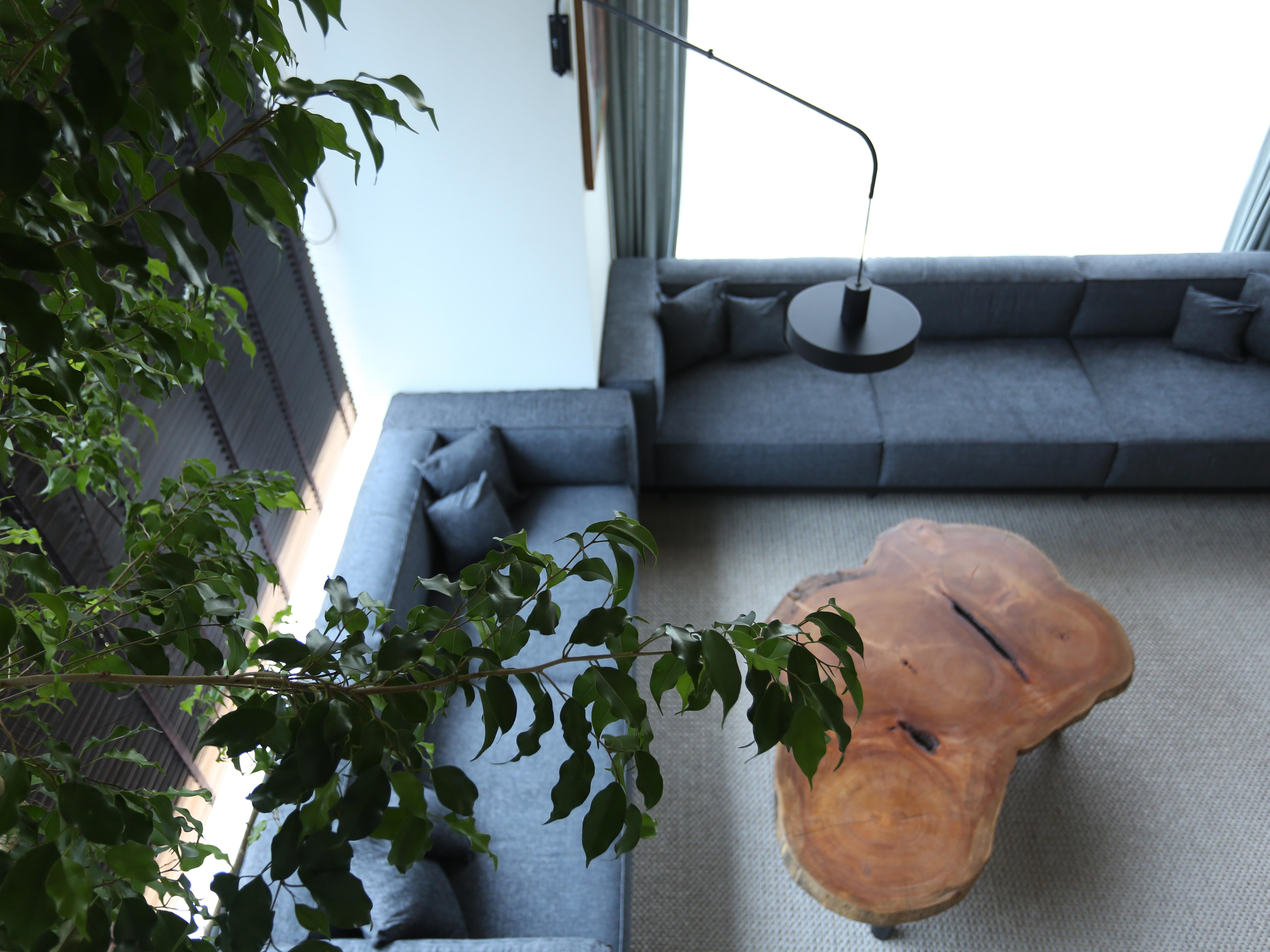 Trunk Hotel Living Suite R 02